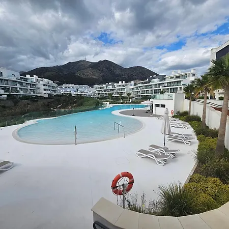 Apartment Sea View Flat In Higueron West *
