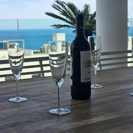 Apartment Sea View Flat In Higueron West